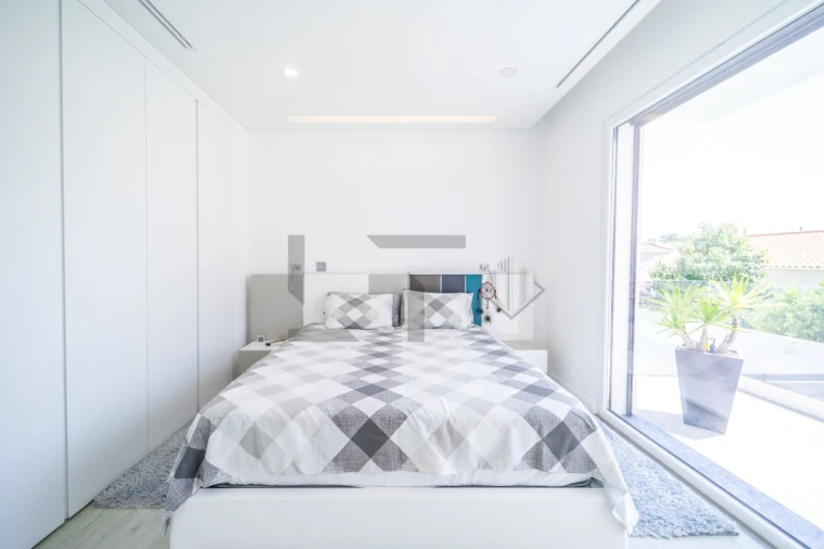 Moradia T4 para Venda em Charneca de Caparica e Sobreda Foto 43