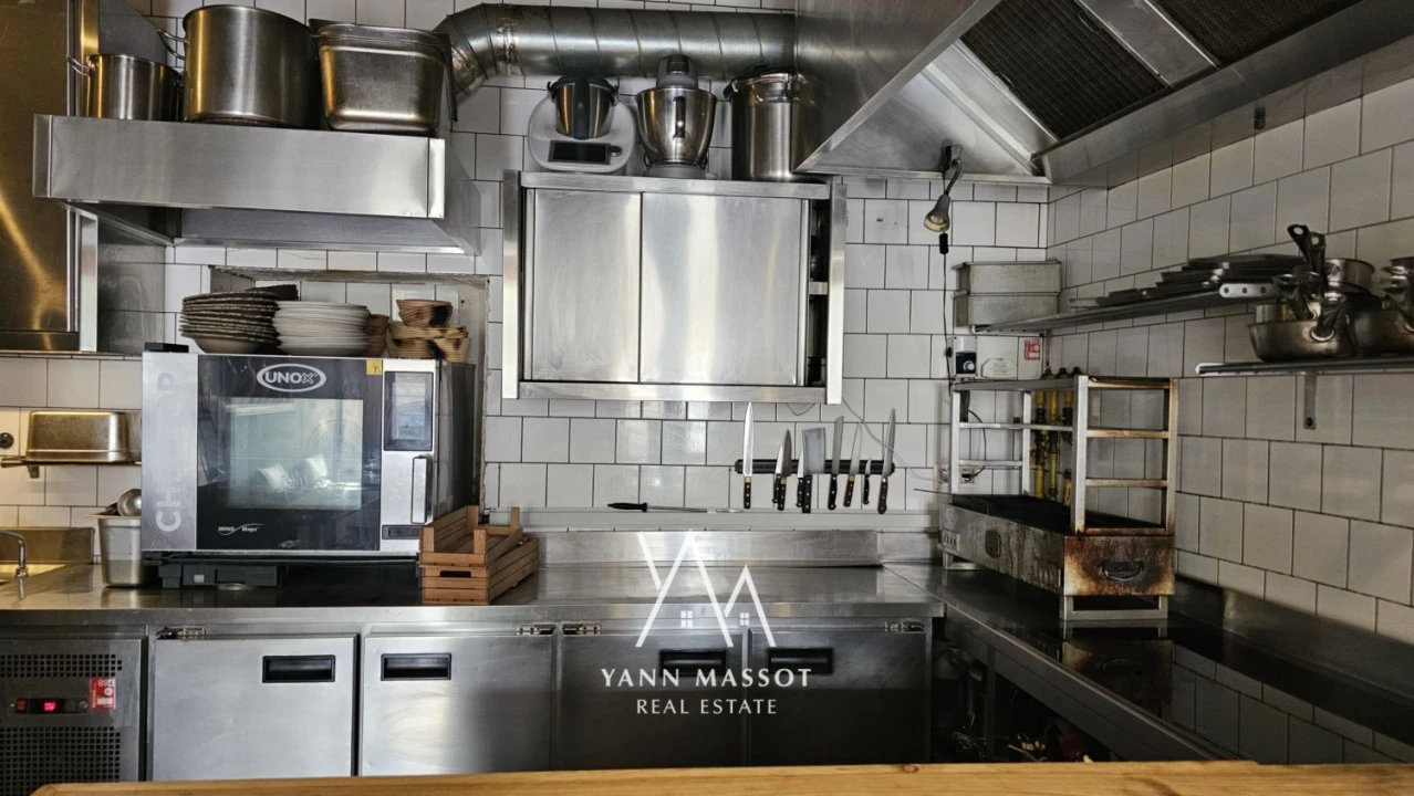 Loja para Trespasse em São Vicente Foto 17