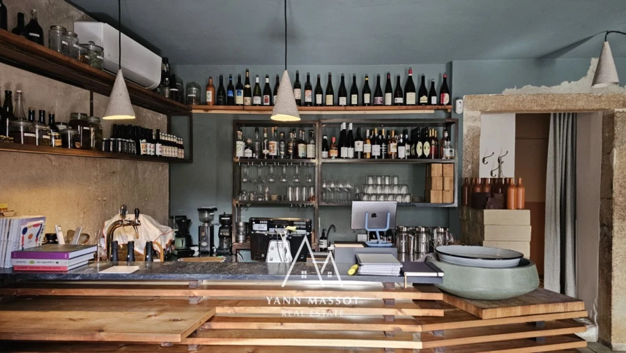 Loja para Trespasse em São Vicente Foto 8