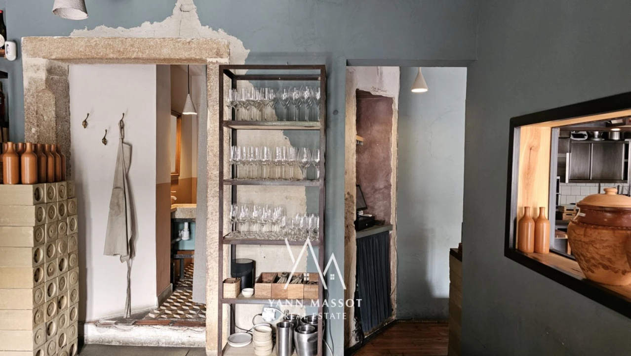 Loja para Trespasse em São Vicente Foto 11