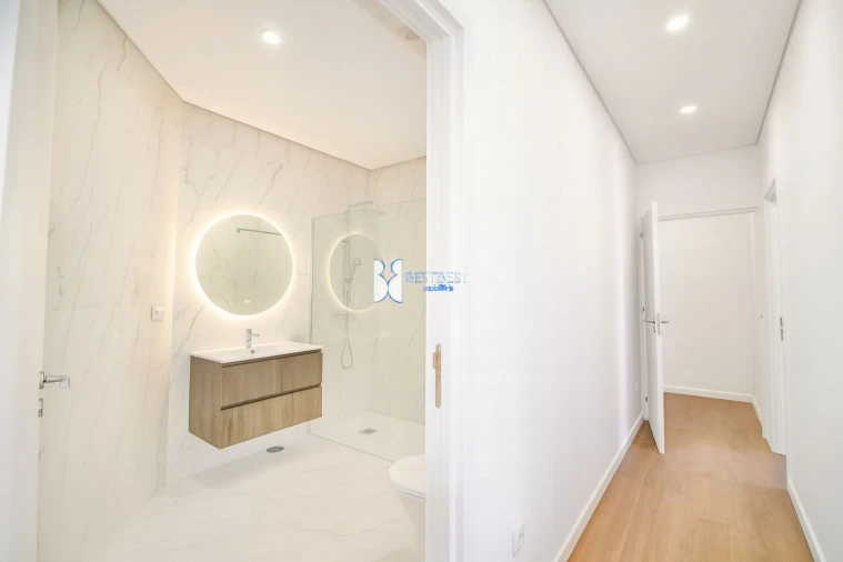 Apartamento T3 para Venda em Fermentões Foto 8