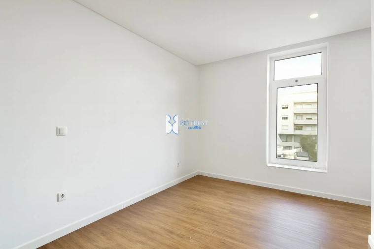 Apartamento T3 para Venda em Fermentões Foto 10