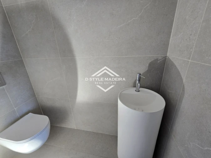 Apartamento T3 para Venda em São Martinho Foto 8