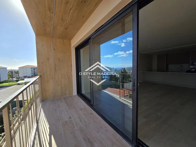 Apartamento T3 para Venda em São Martinho Foto 3