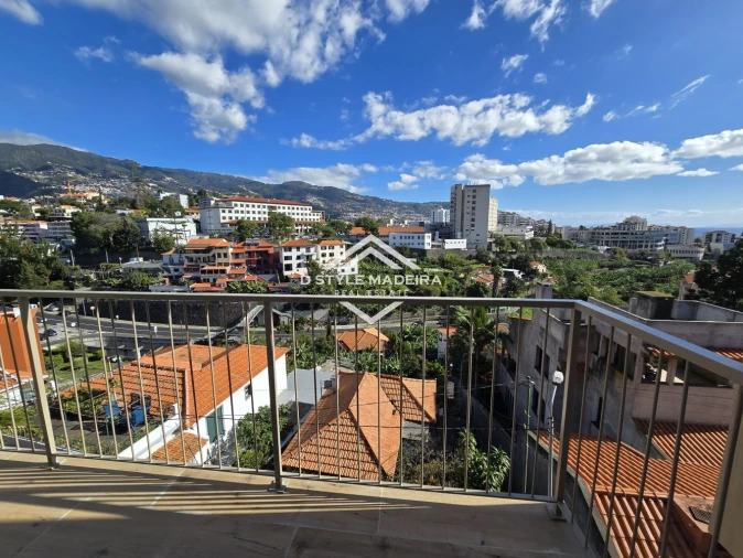 Apartamento T3 para Venda em São Martinho Foto 14