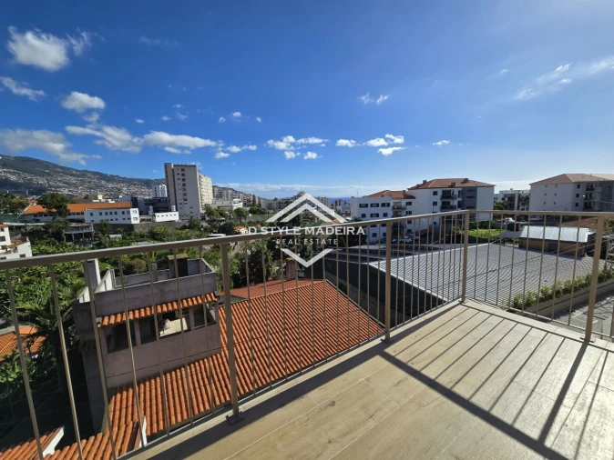 Apartamento T3 para Venda em São Martinho Foto 28