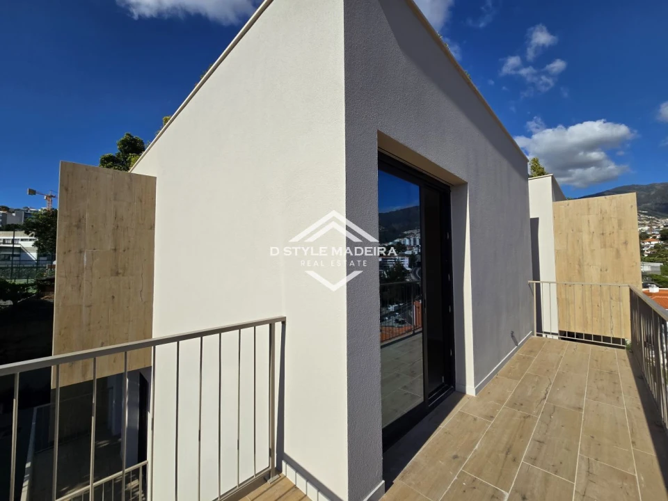 Apartamento T3 para Venda em São Martinho Foto 29