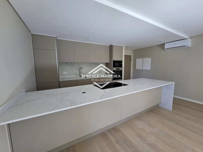Apartamento T3 para Venda em São Martinho Foto 6