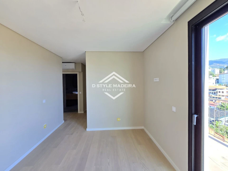Apartamento T3 para Venda em São Martinho Foto 26