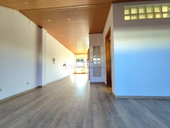 Moradia T3 para Arrendamento em Alcochete Foto 36