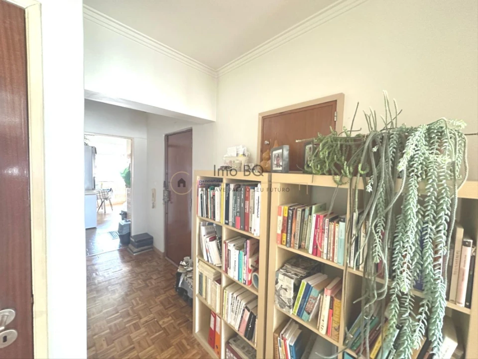 Apartamento T2 para Venda em Agualva e Mira-Sintra Foto 51