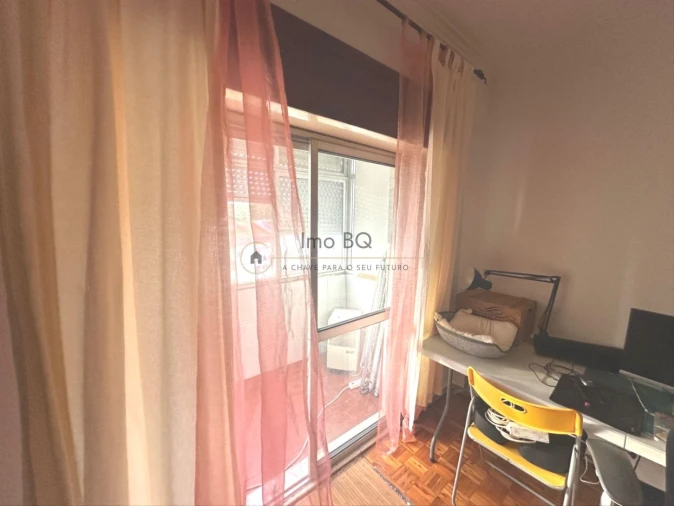 Apartamento T2 para Venda em Agualva e Mira-Sintra Foto 18