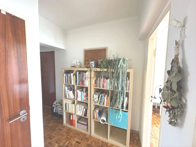 Apartamento T2 para Venda em Agualva e Mira-Sintra Foto 1