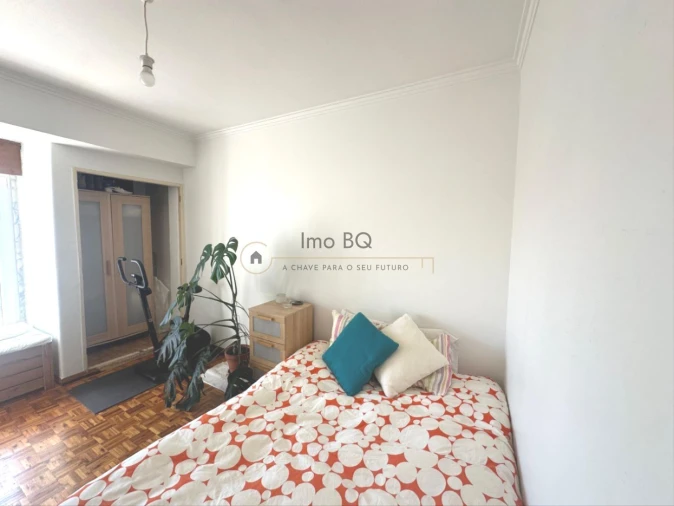 Apartamento T2 para Venda em Agualva e Mira-Sintra Foto 60