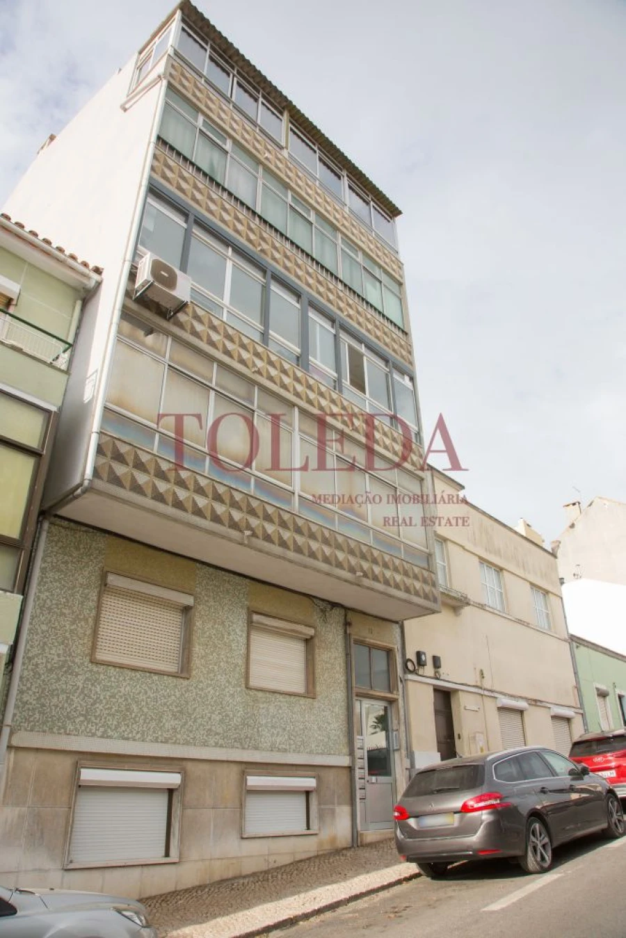 Loja para Venda em Almada, Cova da Piedade, Pragal e Cacilhas Foto 2