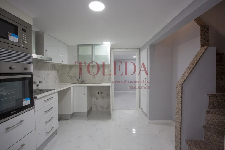 Moradia T1 para Venda em Benavente Foto 3