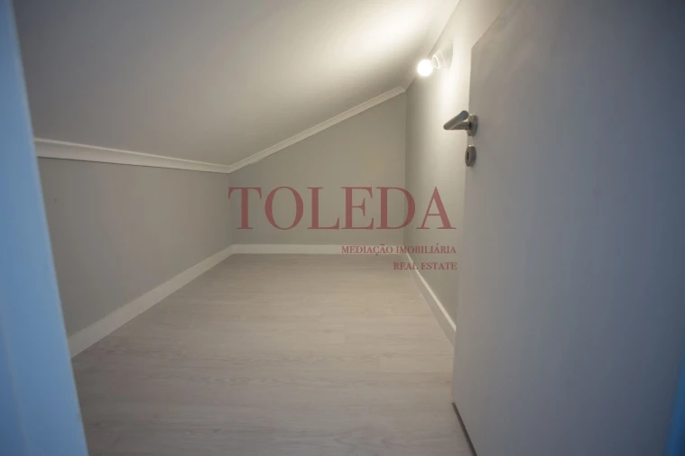 Moradia T1 para Venda em Benavente Foto 19