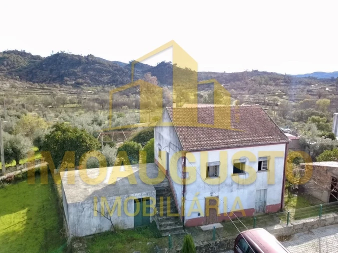 Moradia T3 para Venda em Bendada