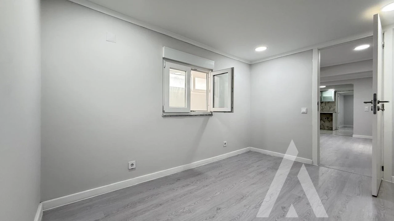 Moradia T1 para Venda em Benavente Foto 5