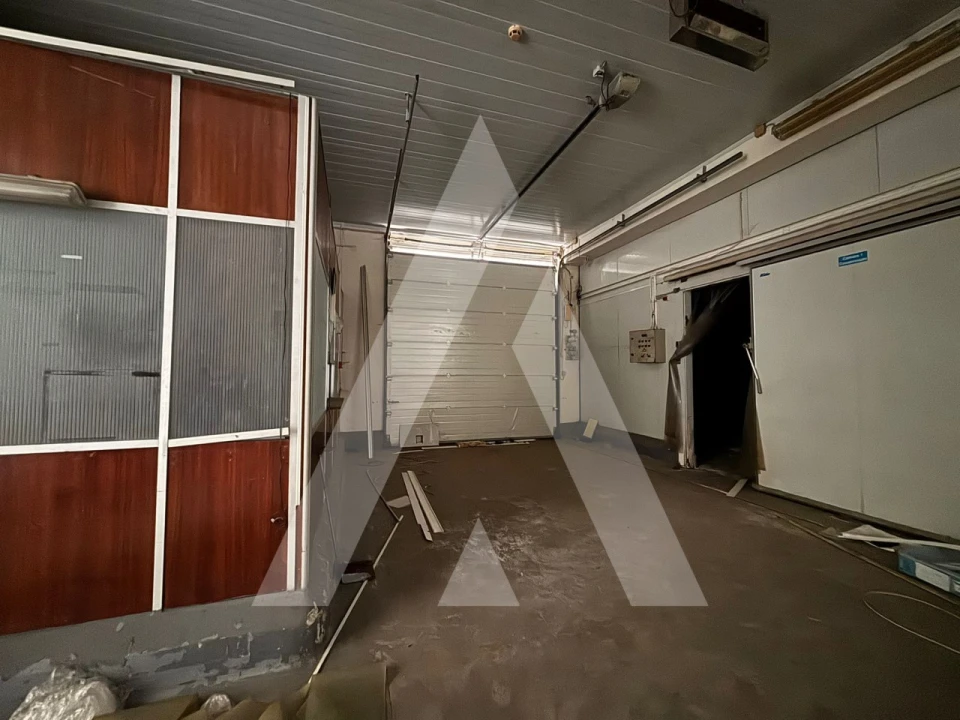 Armazém para Venda em Préstimo e Macieira de Alcoba Foto 22