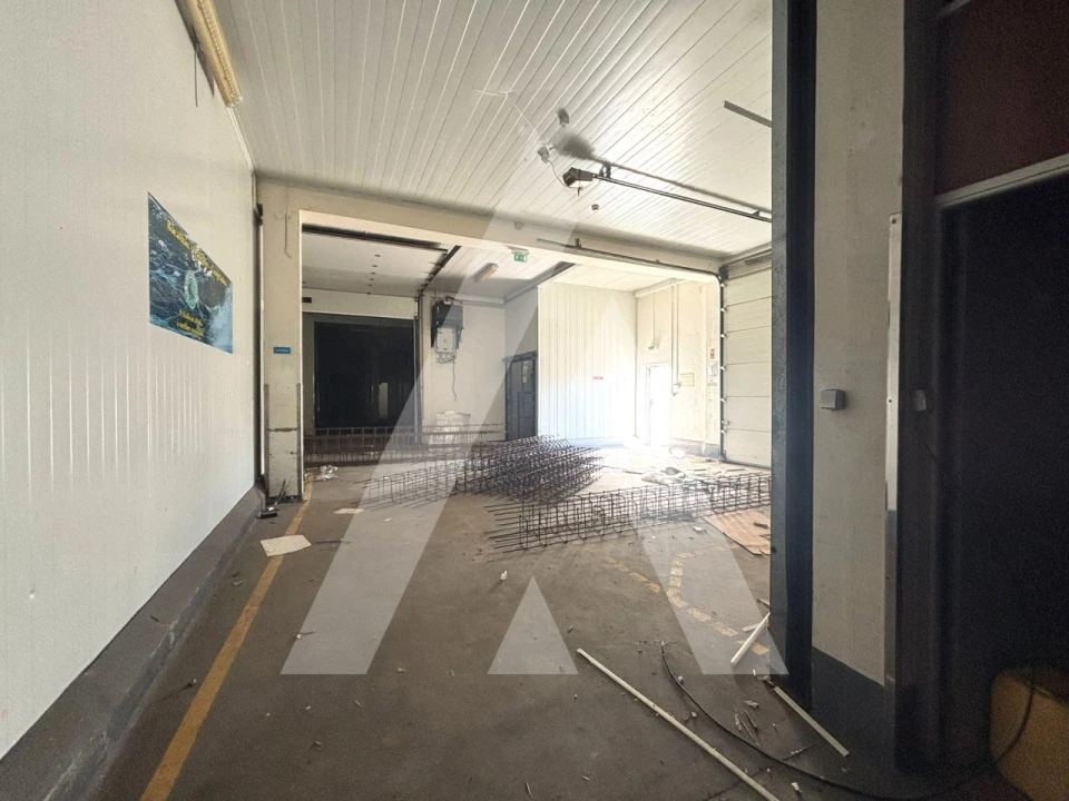 Armazém para Venda em Préstimo e Macieira de Alcoba Foto 24