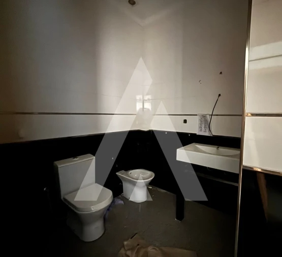 Armazém para Venda em Préstimo e Macieira de Alcoba Foto 37