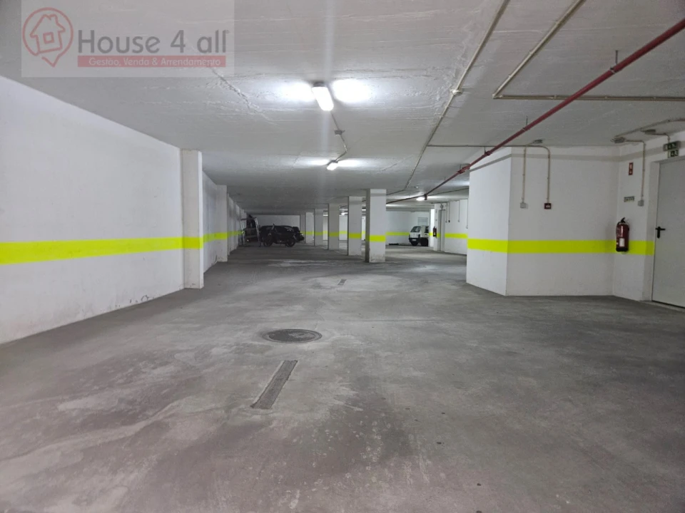 Apartamento T2 para Venda em Caldas da Rainha - Santo Onofre e Serra do Bouro Foto 20