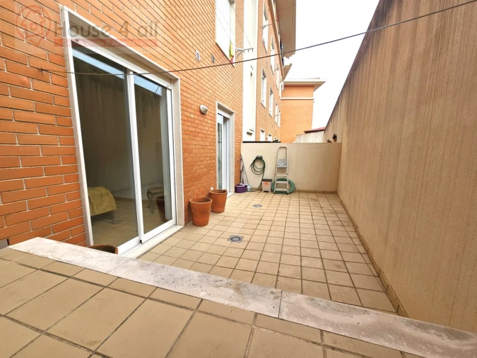 Apartamento T2 para Venda em Caldas da Rainha - Santo Onofre e Serra do Bouro Foto 16