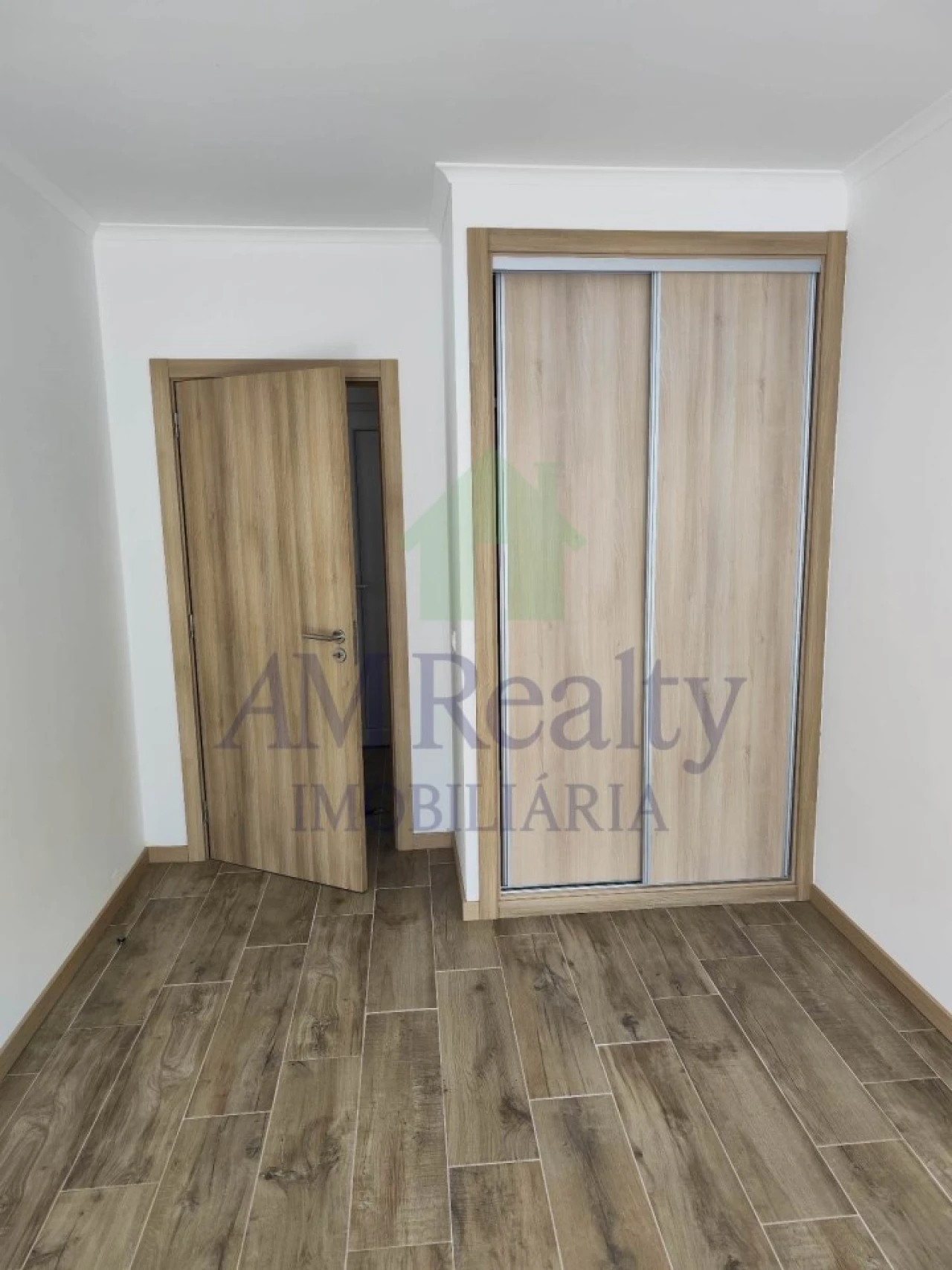 Apartamento T2 para Venda em Ferrel Foto 7