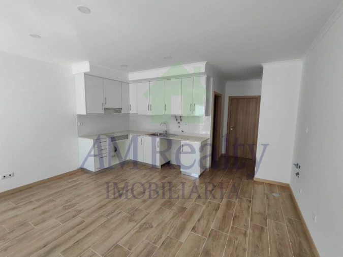 Apartamento T2 para Venda em Ferrel Foto 1