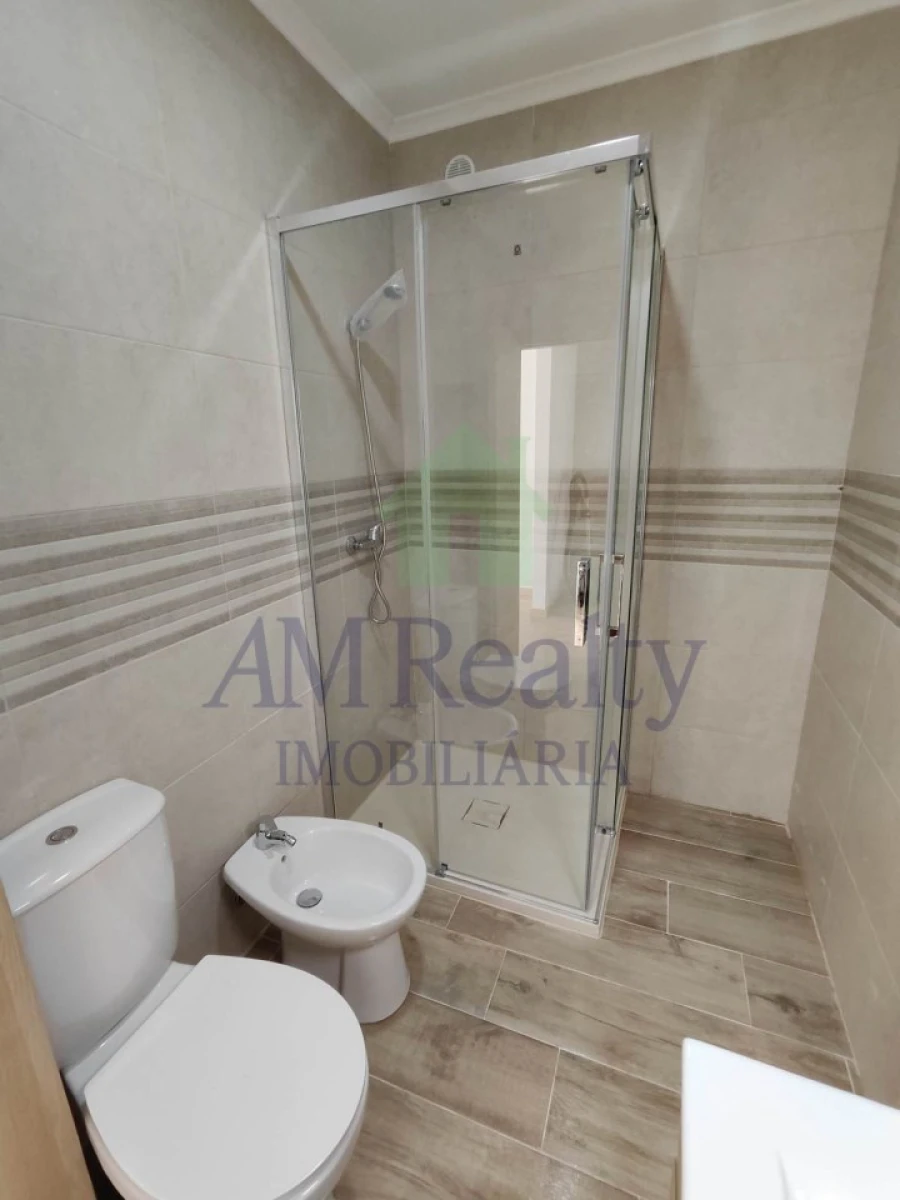 Apartamento T2 para Venda em Ferrel Foto 10