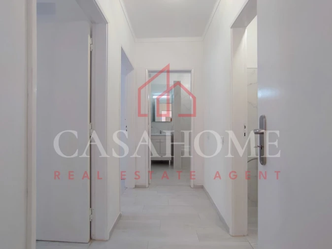 Apartamento T2 para Venda em Portimão Foto 17