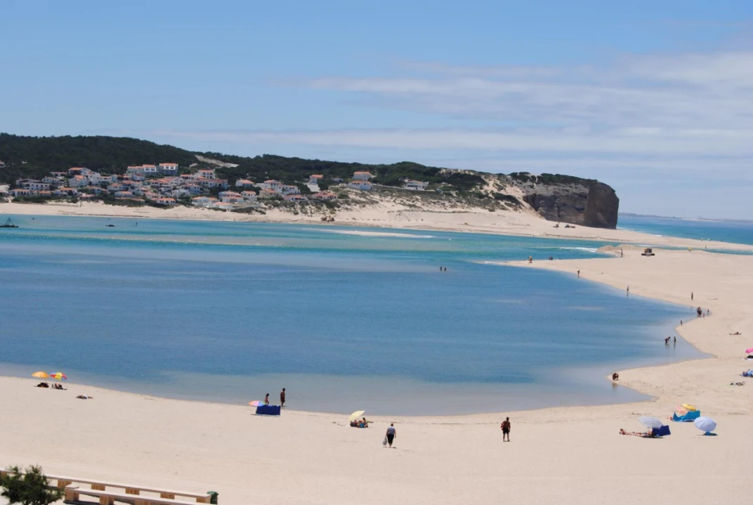Moradia T3 para Venda em Caldas da Rainha - Santo Onofre e Serra do Bouro Foto 11