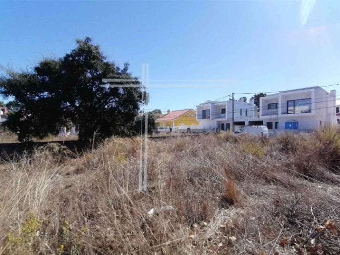 Terreno para Venda em Charneca de Caparica e Sobreda Foto 23