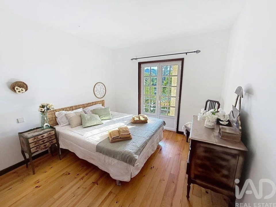 Moradia T3 para Venda em Facha Foto 24