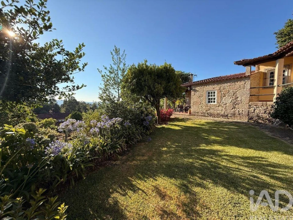 Moradia T3 para Venda em Facha Foto 1