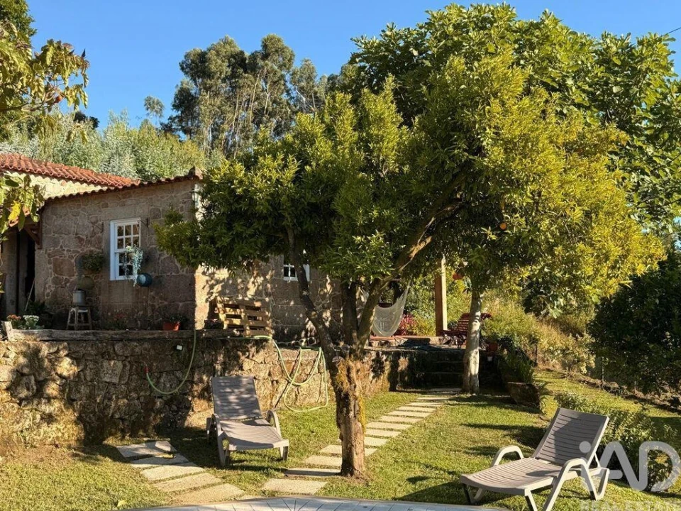 Moradia T3 para Venda em Facha Foto 3