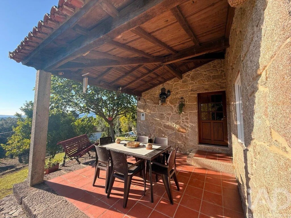 Moradia T3 para Venda em Facha Foto 7