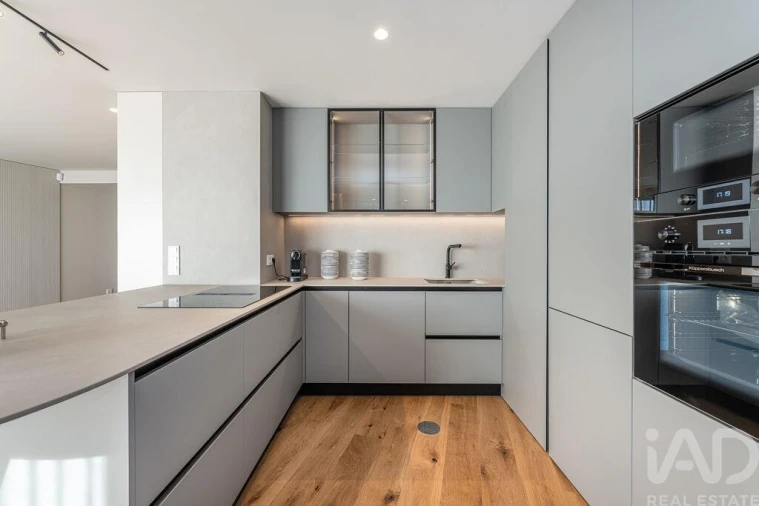 Apartamento T2 para Venda em São Felix da Marinha Foto 6