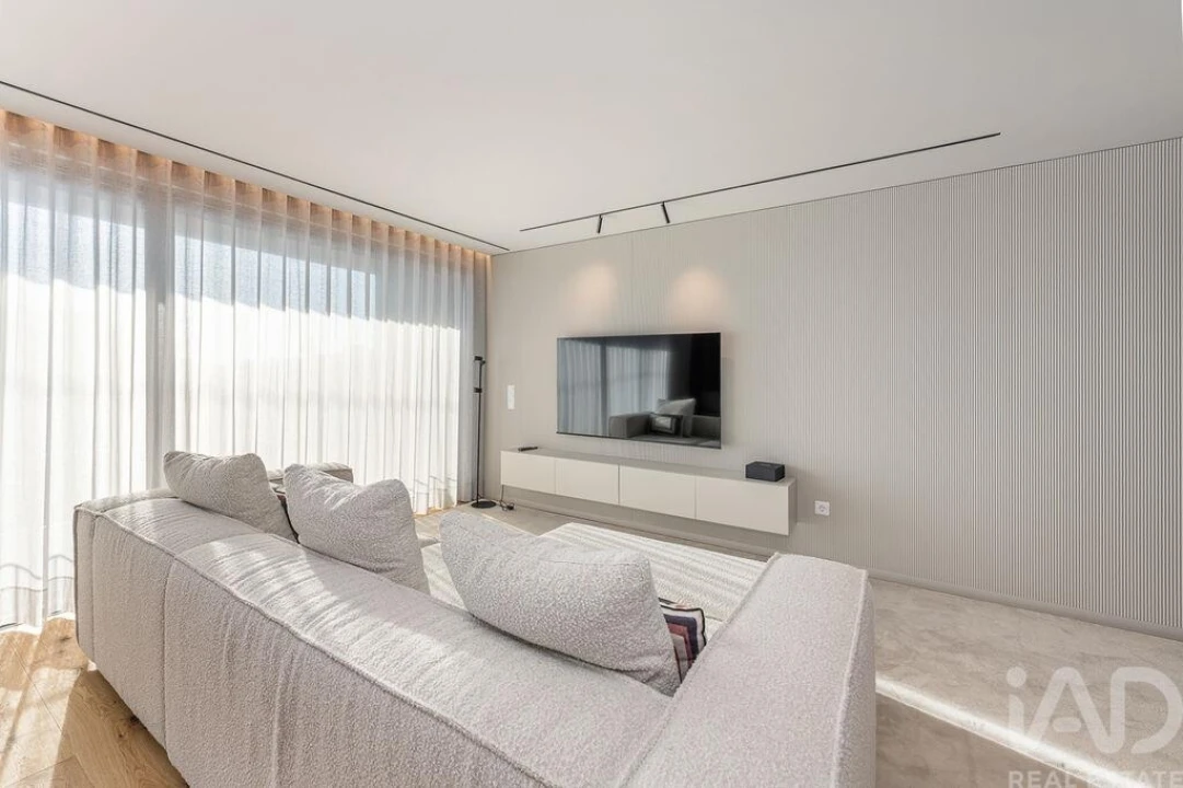 Apartamento T2 para Venda em São Felix da Marinha Foto 18