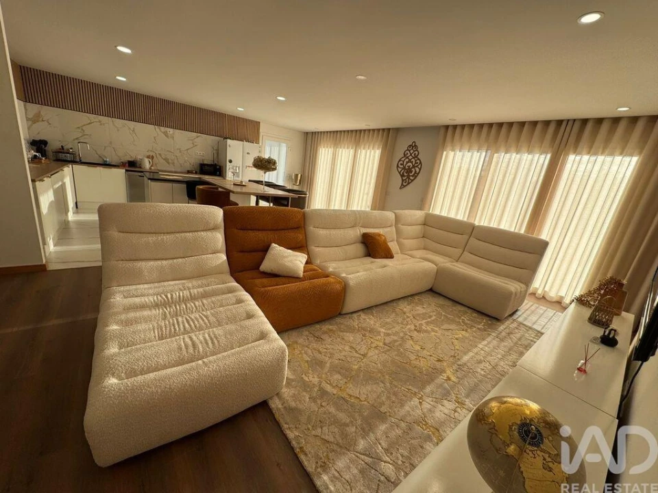 Moradia T4 para Venda em Cabração e Moreira do Lima Foto 16