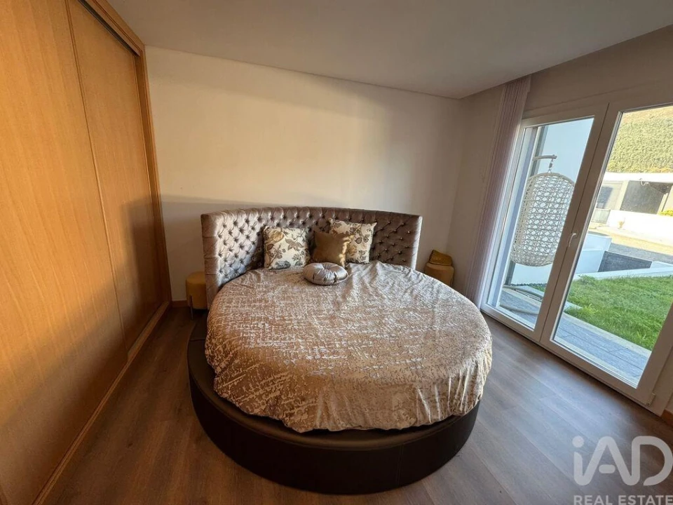 Moradia T4 para Venda em Cabração e Moreira do Lima Foto 13