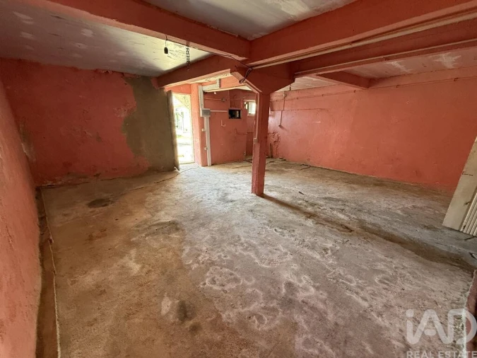 Moradia T3 para Venda em Miranda do Corvo Foto 31