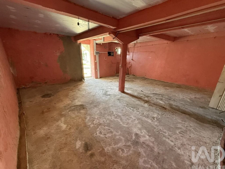 Moradia T3 para Venda em Miranda do Corvo Foto 31