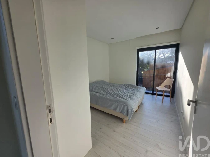 Moradia T3 para Venda em Sesimbra (Castelo) Foto 28