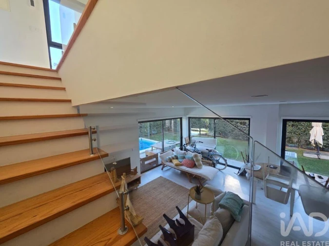 Moradia T3 para Venda em Sesimbra (Castelo) Foto 16