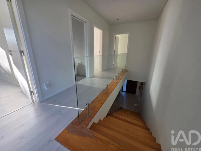 Moradia T3 para Venda em Sesimbra (Castelo) Foto 17