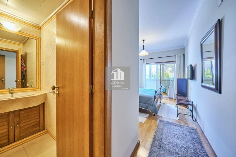 Apartamento T2 para Venda em Costa da Caparica Foto 8