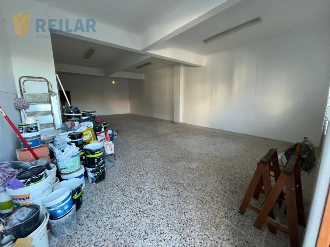 Loja para Arrendamento em Camarate, Unhos e Apelação Foto 6