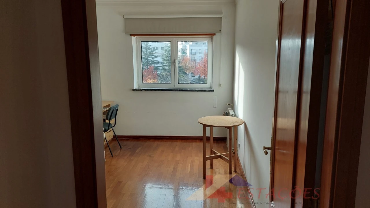 Apartamento T3 para Venda em Pombal Foto 11